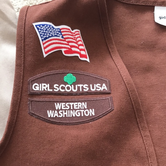 Girl Scouts USA Vests Western Washington With Patches - Picture 3 of 11